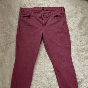 Women’s Pink GAP stretch jeggings size 33 Regular
